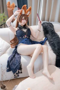 Ethereal Grace: Amagi's Evening Gown Cosplay by Yu Yu - An Azur Lane Masterpiece-37