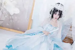 YiTuYu Vol.8652: Discover Xiao Su Su's Ethereal Beauty in Traditional Costume-11