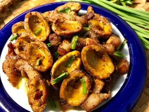 Health Benefits of Purple Palm Fruit: A Nutrient-Rich Superfood Packed with Vitamins A and E for Radiant Skin and Eye Health-7