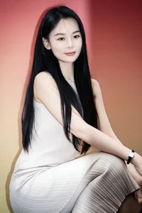 Artistic Outdoor Portraits: Xiao Ying in YiTuYu Art Language Vol.9250 – Moody Cloudy Day Photography Series-7