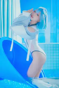 Captivating Cosplay: Coser Ely_eee ElyEE presents "Clear Blue Drift" – A mesmerizing blue fantasy-25