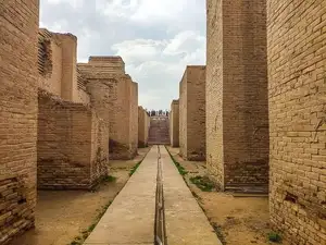 Unveiling Ancient Babylon: Grand Legacy of Mesopotamian Civilization-0