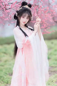 A Floral Dreamscape: YiTuYu Vol.8854 Qi Luo Sheng De Xiao Su Su in Hanfu-1