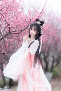 A Floral Dreamscape: YiTuYu Vol.8854 Qi Luo Sheng De Xiao Su Su in Hanfu-21