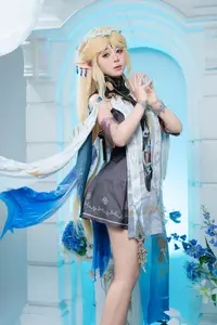 Coser YanYan Captivating Cartethyia Cosplay from Wuthering Waves-13
