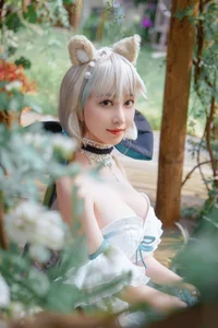 Dreamy Aesthetic: Coser Nnian as in an Enchanted Garden-25