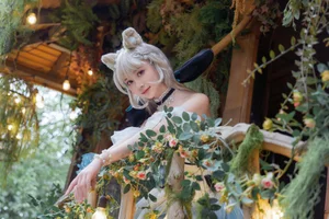 Dreamy Aesthetic: Coser Nnian as in an Enchanted Garden-32