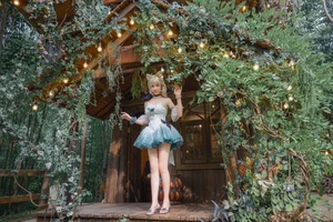 Dreamy Aesthetic: Coser Nnian as in an Enchanted Garden-4