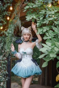Dreamy Aesthetic: Coser Nnian as in an Enchanted Garden-30