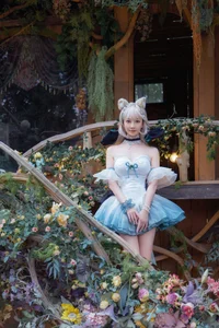 Dreamy Aesthetic: Coser Nnian as in an Enchanted Garden-13