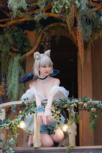 Dreamy Aesthetic: Coser Nnian as in an Enchanted Garden-16