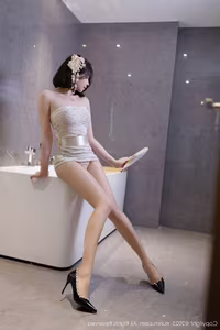 XiuRen No.10048: Discover the Alluring Charm of Xu Li Zhi Booty's Modern Style-6