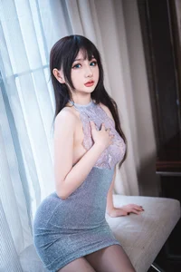 Sophisticated Grey Tones: The Ultimate Guide to Minimalist Office Chic with Nin De Dan Dan-0