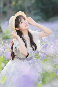 Elegant Floral Portrait Series: Xia Yu Xiao Nian in Art Language Vol.9306 – Aesthetic Nature Photography and Fashion Inspiration-5