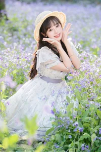 Elegant Floral Portrait Series: Xia Yu Xiao Nian in Art Language Vol.9306 – Aesthetic Nature Photography and Fashion Inspiration-13