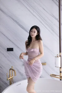 Ethereal Elegance: Tang An Qi Captivates in the Latest Visual Series-14