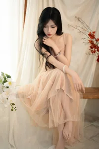 Ethereal Pink Dreams: Xiao Wai Captivates in YiTuYu Art Language Vol.9096-35