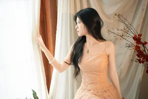 Ethereal Pink Dreams: Xiao Wai Captivates in YiTuYu Art Language Vol.9096-29