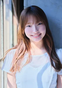 Natsuki Satonaka Digital Photo Book: Cool Breezin G-Tele Collection - Stunning Japanese Model Portraits and Summer Vibes (37 High-Quality Images)-4