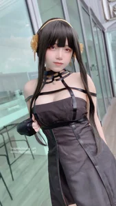 Stunning Yor Forger Cosplay by Angel Chan: Elegant Thorn Princess Spy x Family High-Quality Photography Collection (53P)-1