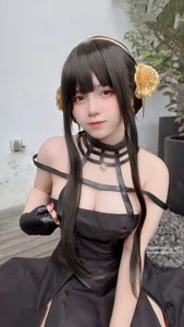 Stunning Yor Forger Cosplay by Angel Chan: Elegant Thorn Princess Spy x Family High-Quality Photography Collection (53P)-2