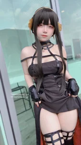 Stunning Yor Forger Cosplay by Angel Chan: Elegant Thorn Princess Spy x Family High-Quality Photography Collection (53P)-5