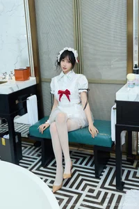 Pure Elegance with Yue Er Yue Er in Shanghai-23