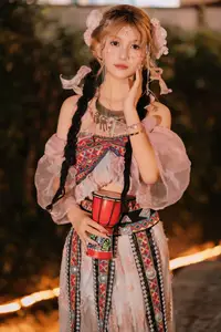 YiTuYu Vol.8788: Xiao Jiang - An Enchanting Asian Muse in Exquisite Classical Attire-14