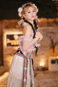 YiTuYu Vol.8788: Xiao Jiang - An Enchanting Asian Muse in Exquisite Classical Attire-7