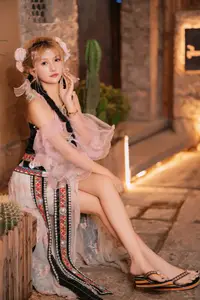 YiTuYu Vol.8788: Xiao Jiang - An Enchanting Asian Muse in Exquisite Classical Attire-12