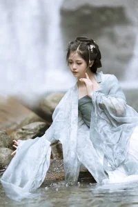 Elegant Portrait Photography Collection Featuring Model Qi Qi Ry in YiTuYu Art Language Vol.9331 – Aesthetic Lifestyle and Fashion Inspiration-6