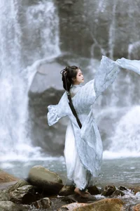 Elegant Portrait Photography Collection Featuring Model Qi Qi Ry in YiTuYu Art Language Vol.9331 – Aesthetic Lifestyle and Fashion Inspiration-8