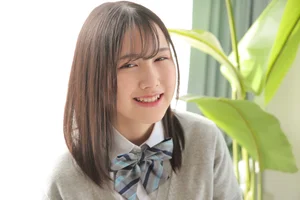 Maki Chiba's Ethereal Charm: A Visual Journey Through LOVEPOP Photoset 04-22