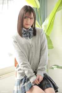 Maki Chiba's Ethereal Charm: A Visual Journey Through LOVEPOP Photoset 04-3