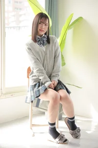 Maki Chiba's Ethereal Charm: A Visual Journey Through LOVEPOP Photoset 04-26