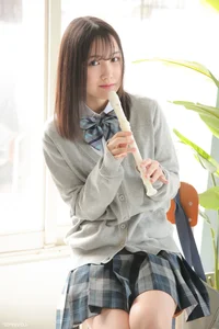 Maki Chiba's Ethereal Charm: A Visual Journey Through LOVEPOP Photoset 04-1