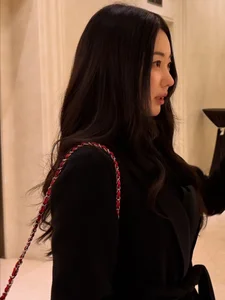 Kim Sa Rang: The U50 Beauty Defying Time as an Exception of Nature-4