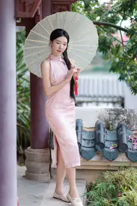 Elegant Chu Yin Asian Beauty in Qipao YiTuYu Art Language Vol.8675-3