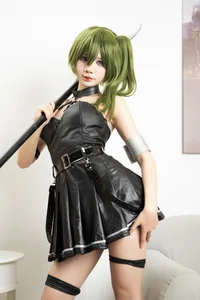 Captivating Ubel Cosplay by PoppaChan: An Edgy Artistic Vision-11