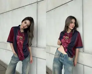 Thai Showbiz Star Prang Kannarun Flaunts Stunning Figure in Barcelona Jersey-4