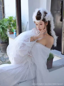 The Ethereal Elegance of Jin Yun Xi Yuki: A Modern Visual Masterpiece-25