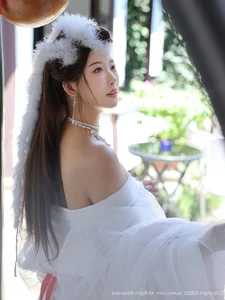 The Ethereal Elegance of Jin Yun Xi Yuki: A Modern Visual Masterpiece-44