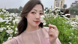 Gentle Beauty Amidst White Cosmos Field A Serene Moment-11