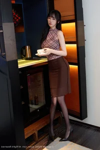 Elegant Shanghai Moments with Yue Er Yue Er XiuRen No.10793-18