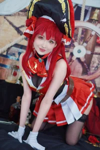 Stunning Houshou Marine Cosplay by Hidori Rose: Exclusive 31-Photo Gallery and Video of the Iconic Pirate Captain-1