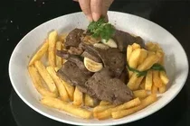 Natural Secrets to Prevent Premature Gray Hair with Vibrant Berries-5