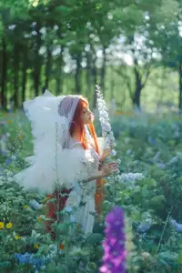 Coser Chunmomo | Ethereal Bride in a Dreamy Flower Garden Wedding Dress-22