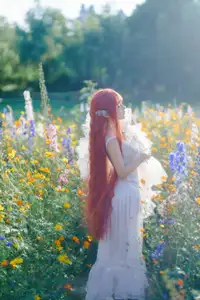 Coser Chunmomo | Ethereal Bride in a Dreamy Flower Garden Wedding Dress-24