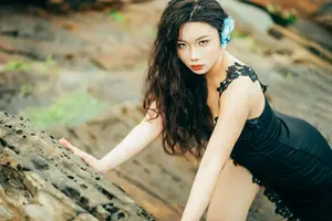 YiTuYu Vol.8760: Si Tu You Yi Zhi Mao – Alluring Mermaid Beauty by the Seashore-2