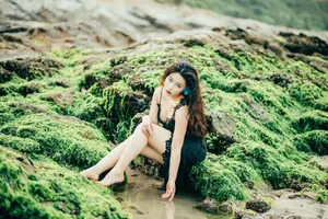 YiTuYu Vol.8760: Si Tu You Yi Zhi Mao – Alluring Mermaid Beauty by the Seashore-1